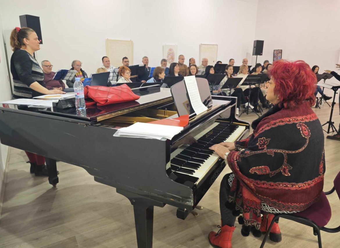 Международен диригентски курс в Плевен събира музиканти от пет държави_67a33a2d0ebf7.jpeg