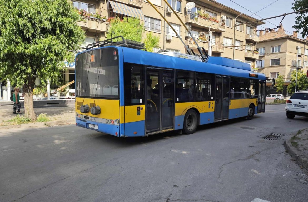 Общинският съвет на Плевен допълни инвестиционната програма на „Тролейбусен транспорт“_688b42fb882a0.jpeg