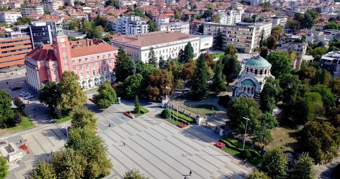 Плевен подписа 27 нови споразумения с МРРБ за общински проекти._6867d4acdc38b.jpeg