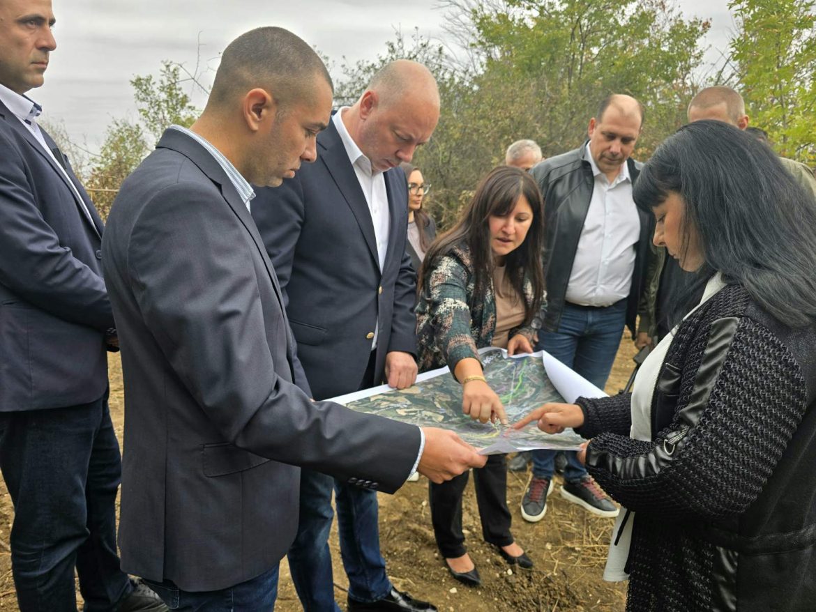 Плевенският водоснабдителен проблем обсъден на извънредно заседание с премиера._68dbb2b9d96a7.jpeg