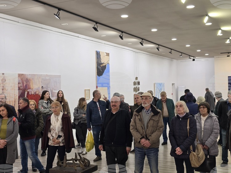 Арт център Плевен открива изложбата „10+“: Истинска среща на съвременни български майстори в Градската градина._69025c03378d2.jpeg