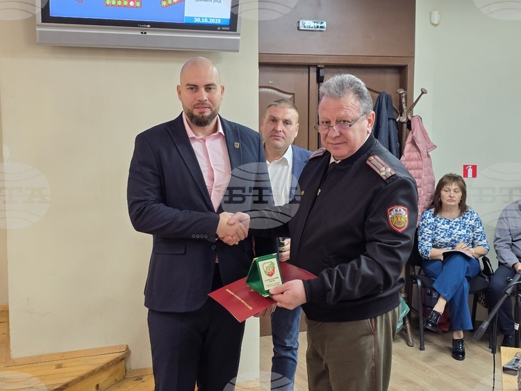 „Общинският съвет в Плевен създаде нова група и одобри важни решения за развитие на града“_69039bee4964a.jpeg