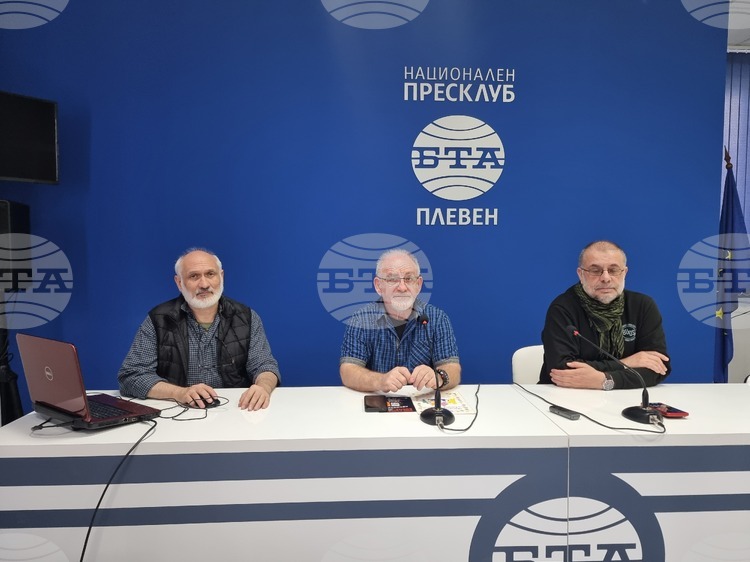 Премиера на „Още сънувам Босна“ в Плевен: Разказ за ветераните от мироопазващите мисии на Българската армия в Босна и Херцеговина_68ff775f1e98e.jpeg