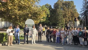 Фотоизложбата „Поправи Земята“ гостува в Плевен като 13-а спирка от националното турне