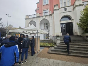 Община Плевен получи 123 000 хартиени бюлетини за президентския балотаж